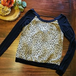 Leopard print long sleeve